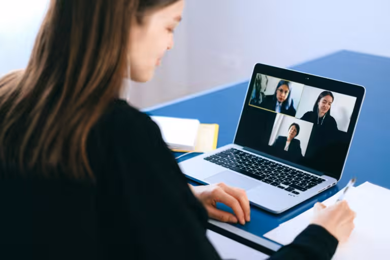 zusammenarbeit projekt digital kollaboration software tools videokonferenz